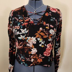 🌺 Floral Xhilaration bishop sleeve top -  M